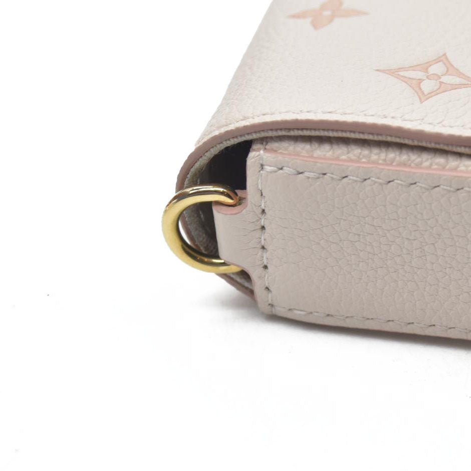 $1990 Louis Vuitton House's signature Monogram Pochette Félicie