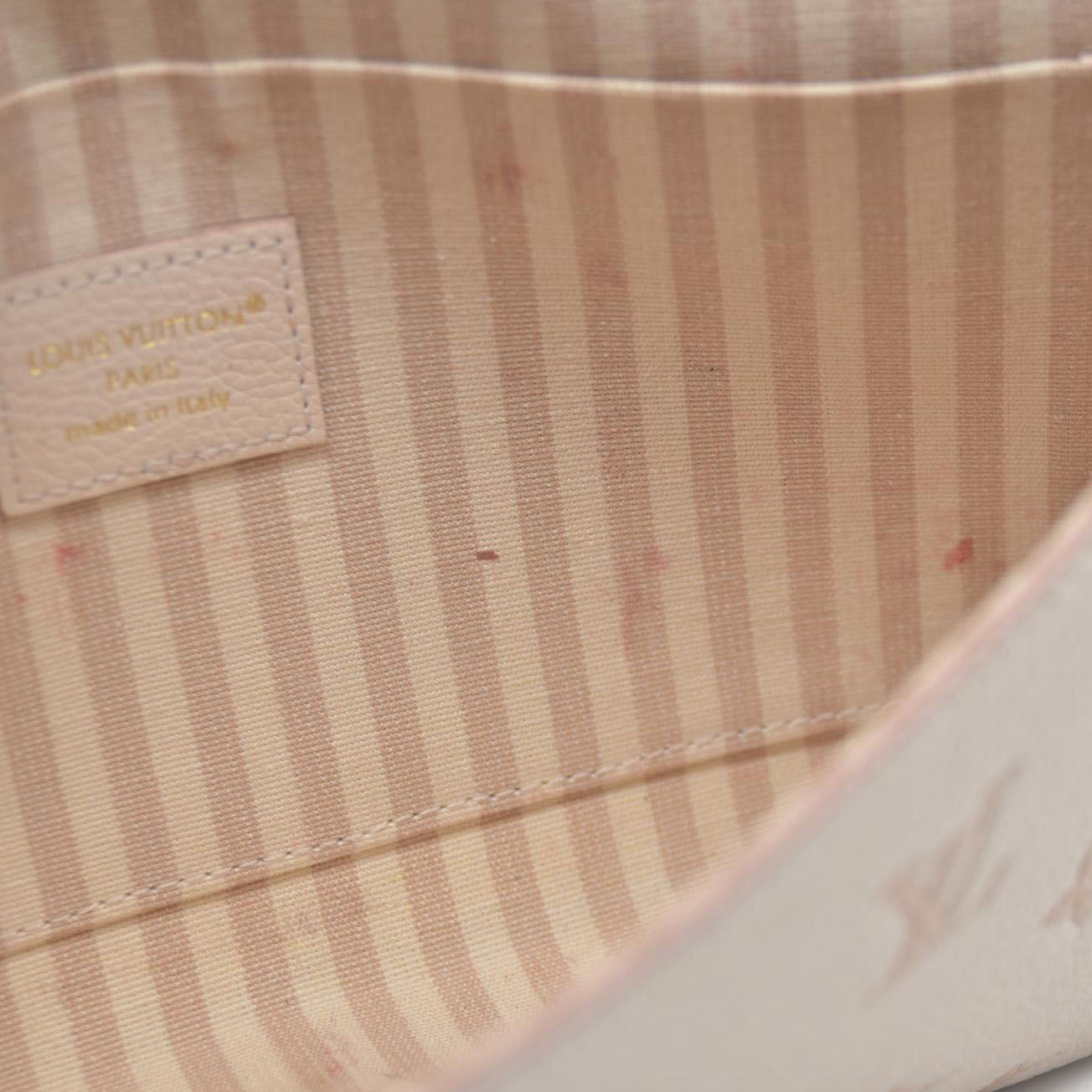 $1990 Louis Vuitton House's signature Monogram Pochette Félicie