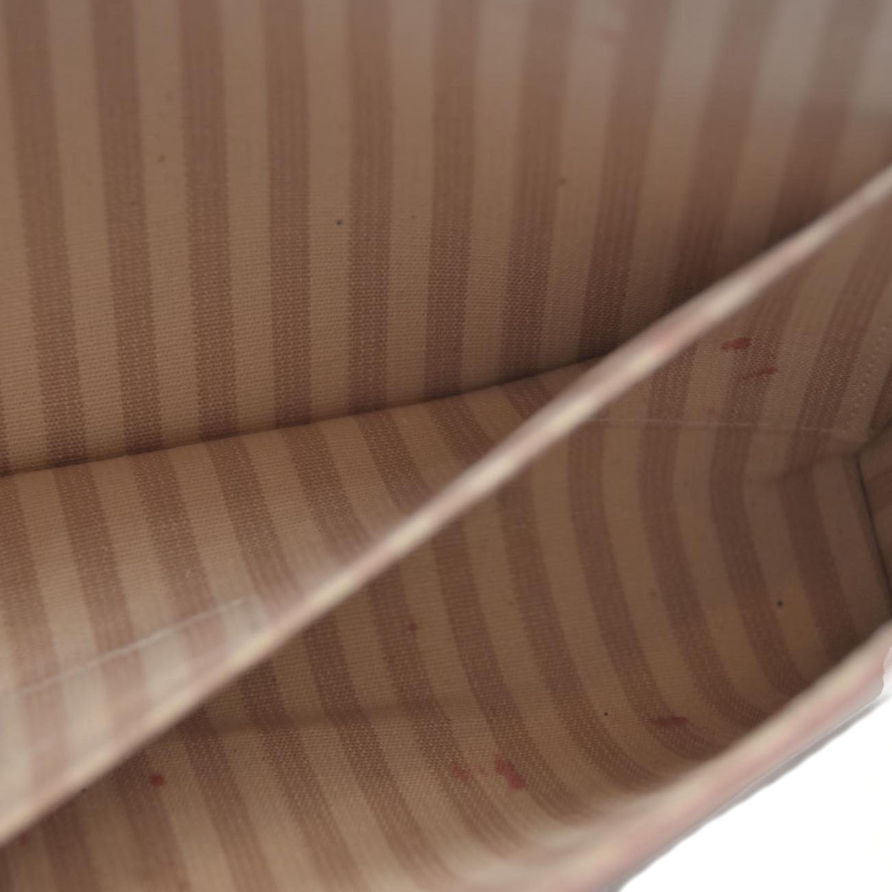 $1990 Louis Vuitton House's signature Monogram Pochette Félicie