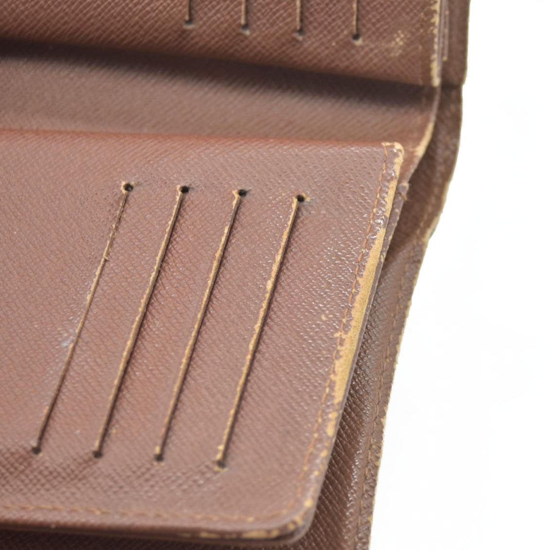 LOUIS VUITTON Monogram Alexandra Trifold Wallet