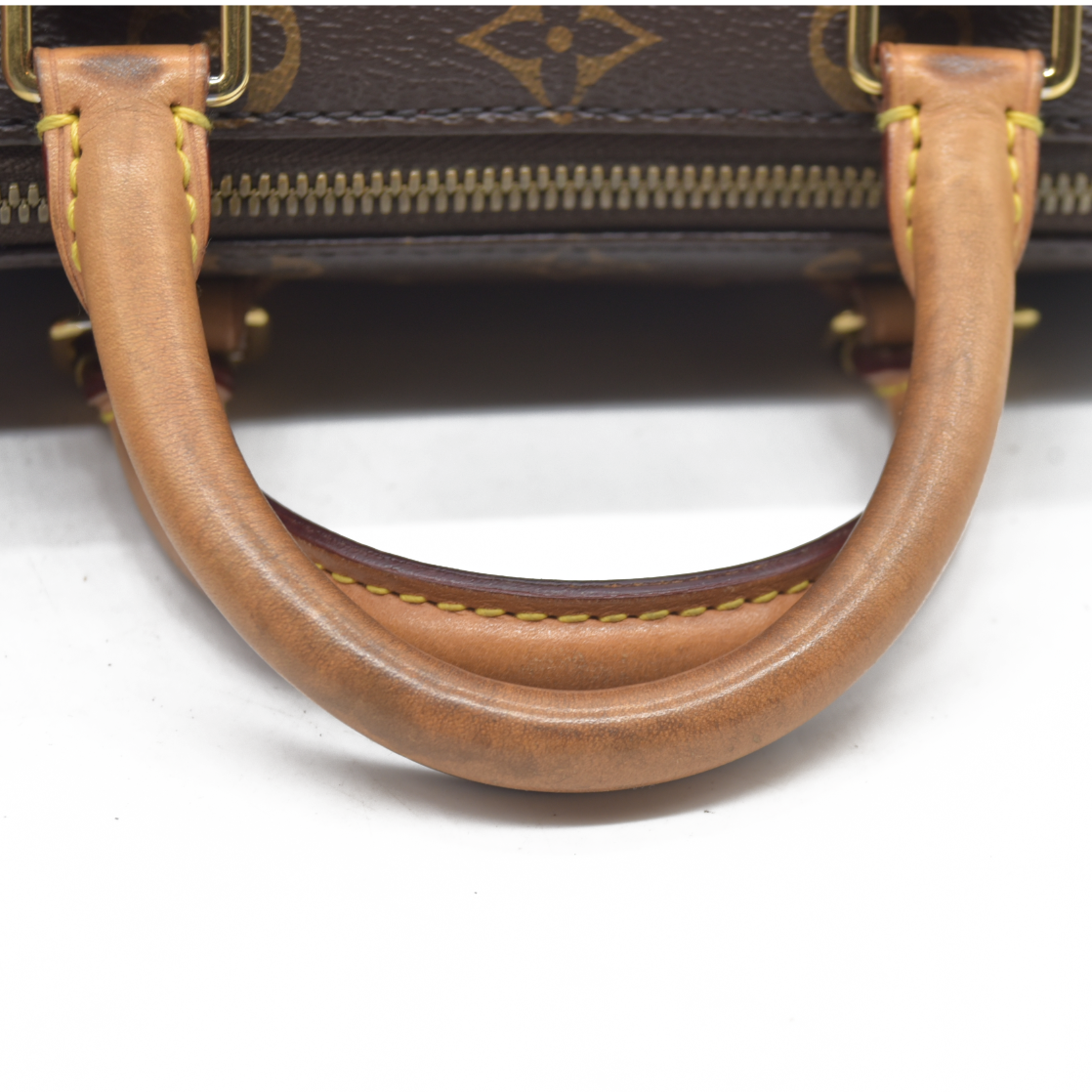 $2260 LOUIS VUITTON Monogram Speedy Bandouliere 20 Fuchsia RFID