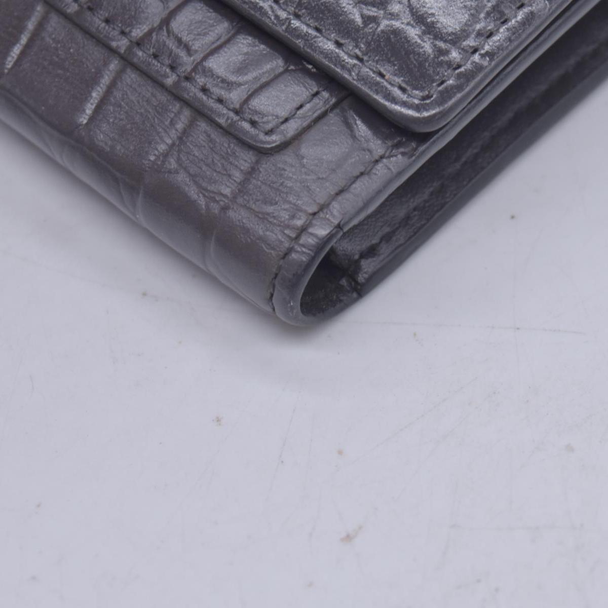 $380 MCM Embossed Crocodile Leather Logo Plaque Medium Flap Wallet Grey CONSIGNMENT 10021594