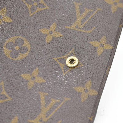 $755 Louis Vuitton  Monogram Medium Ring Agenda Cover