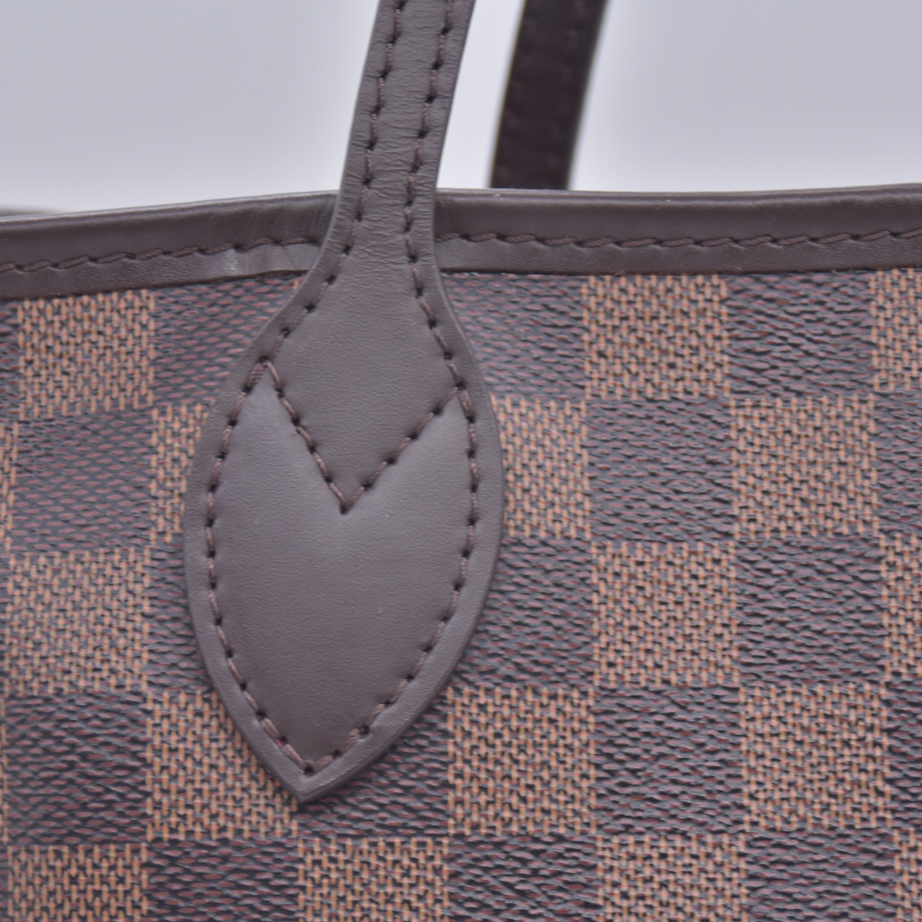 $2240 2020 Louis Vuitton Damier Ebene Neverfull MM with Pouch TX5220