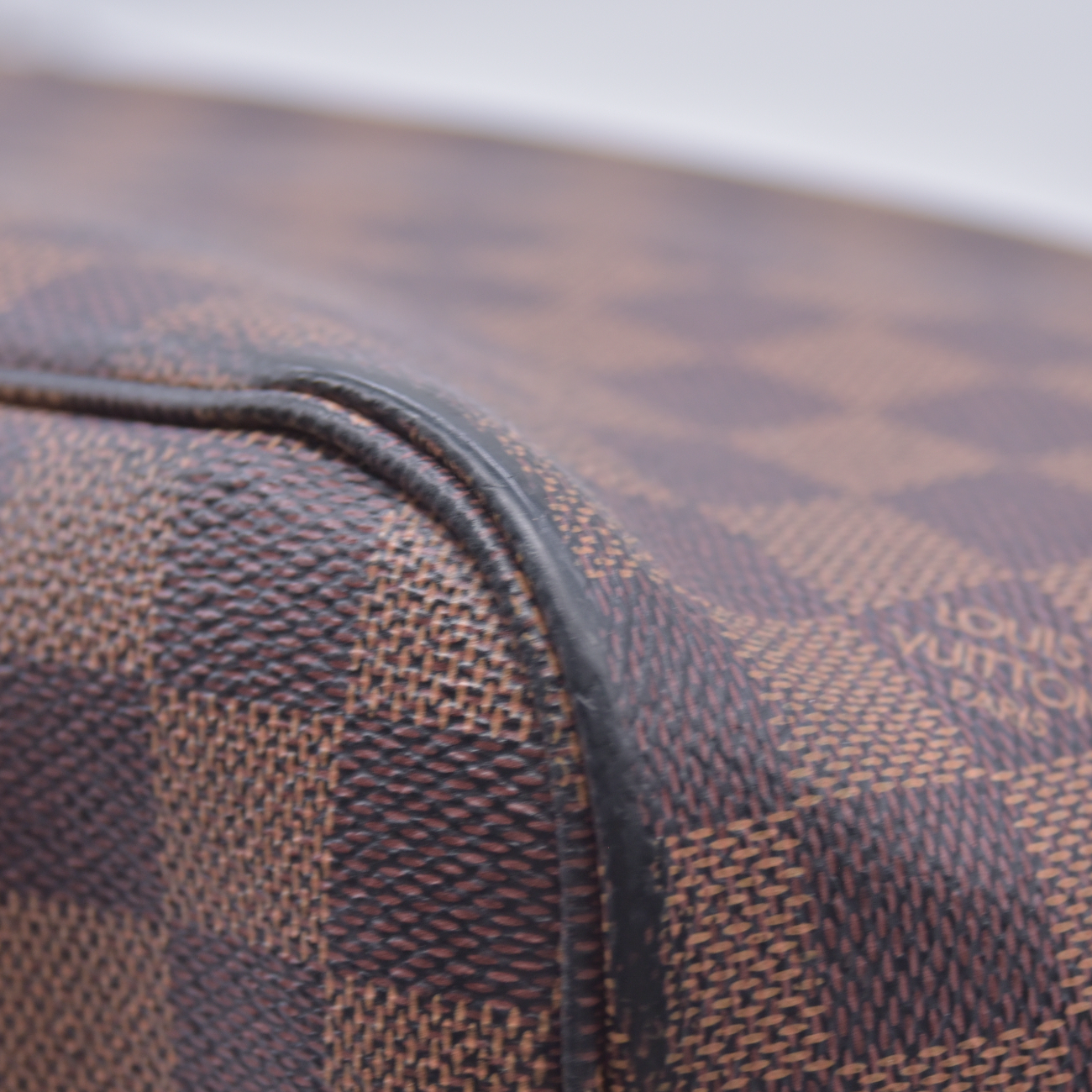 $2240 2020 Louis Vuitton Damier Ebene Neverfull MM with Pouch TX5220