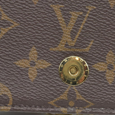 $1750 Louis Vuitton Monogram Wallet On Chain Lily