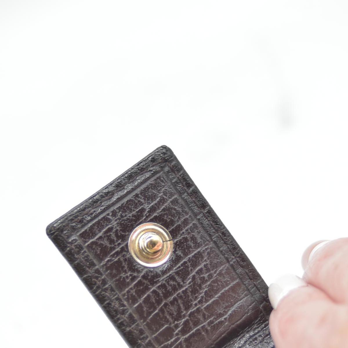 $425 Gucci Beige Ebony GG Canvas Hasler Continental Wallet CONSIGNMENT