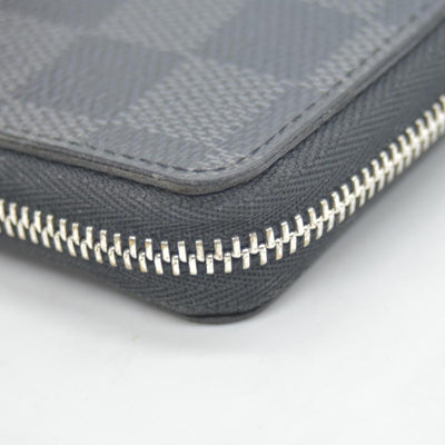 $435 Louis Vuitton Damier Graphite Zippy Coin Purse Vertical MI0230 CONSIGNMENT