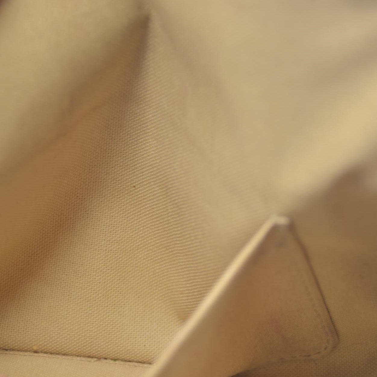 $1050 Louis Vuitton  Damier Azur Favorite PM DU0164