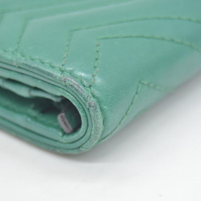 $580 Gucci  Marmont Double G Logo Compact Wallet Emerald CONSIGNMENT