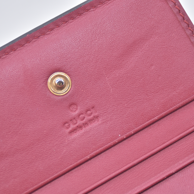 $470 GUCCI GG Supreme Monogram Cherry Embellished Card Case Wallet Hibiscus Red
