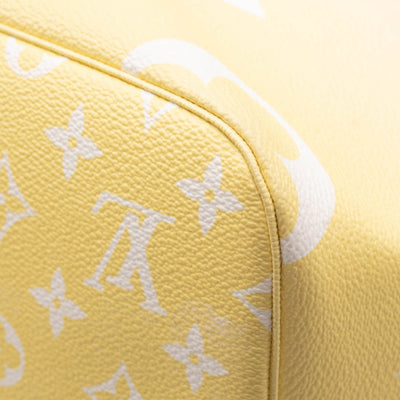 Louis Vuitton Monogram Giant By The Pool Neverfull MM Light Pink Tote