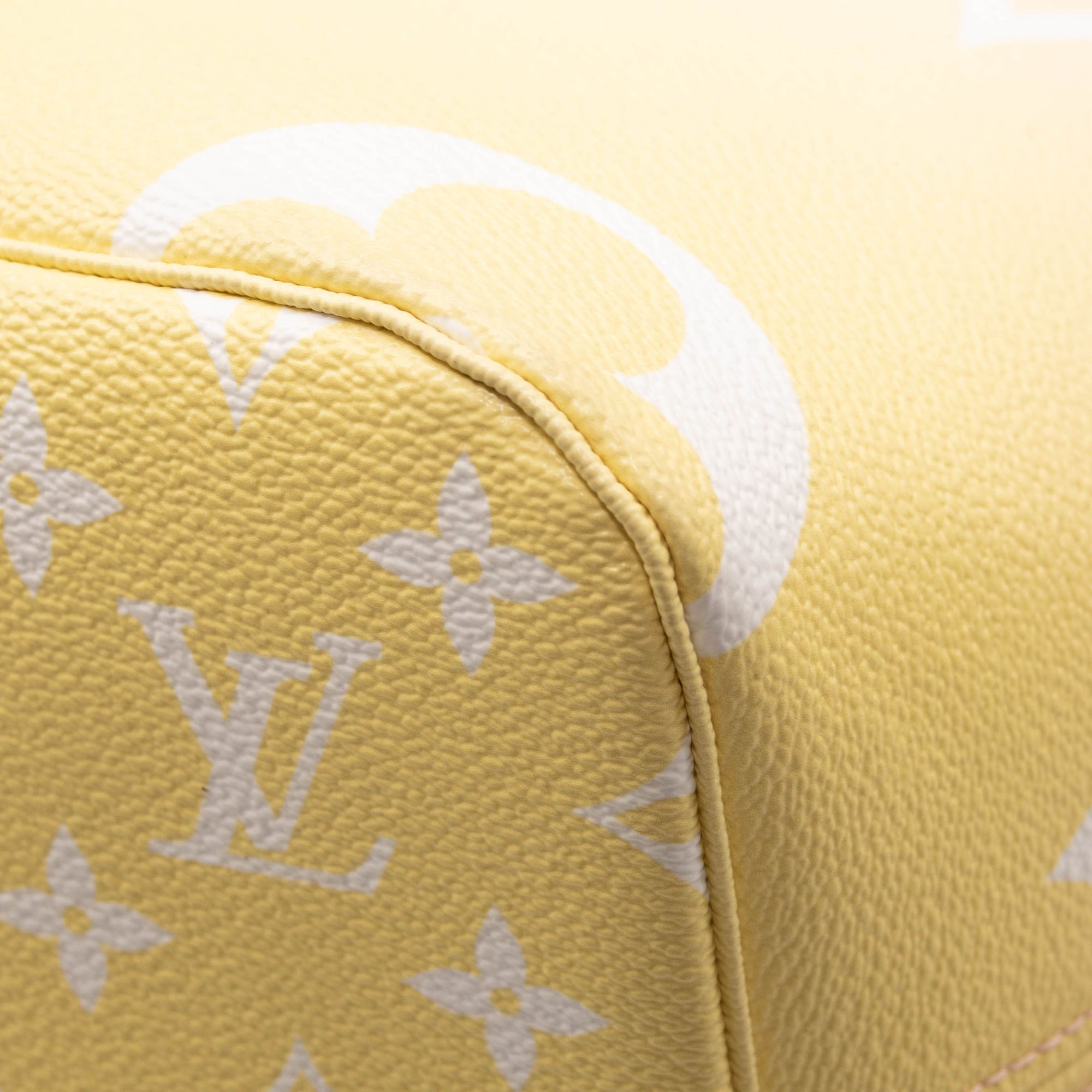 Louis Vuitton Monogram Giant By The Pool Neverfull MM Light Pink Tote