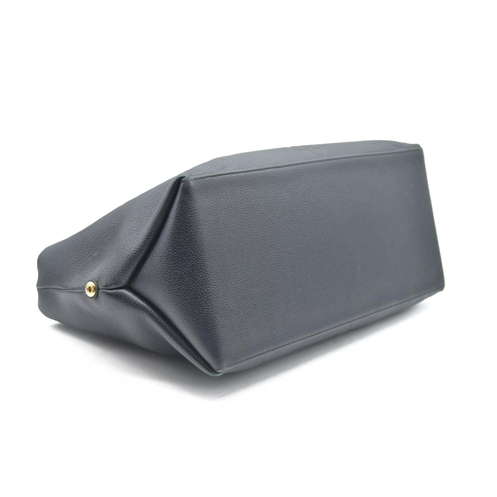 $3850 Louis Vuitton  Empreinte Monogram Giant Petit Palais Black