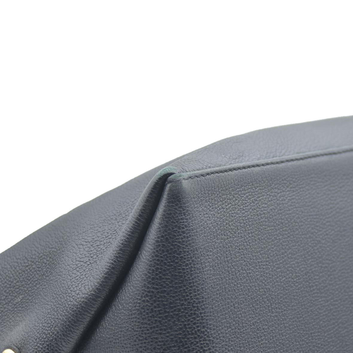 $3850 Louis Vuitton  Empreinte Monogram Giant Petit Palais Black