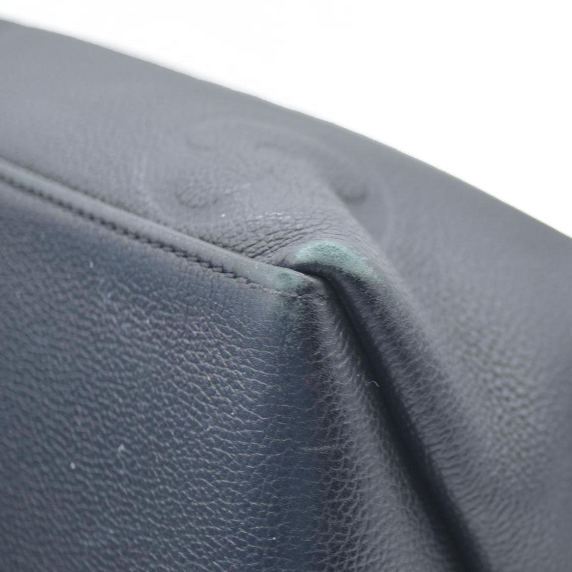 $3850 Louis Vuitton  Empreinte Monogram Giant Petit Palais Black