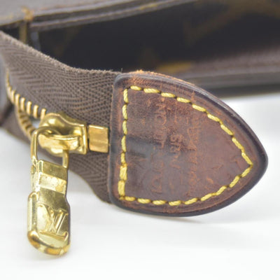 Louis Vuitton Monogram Toiletry Pouch 15 CONSIGNMENT