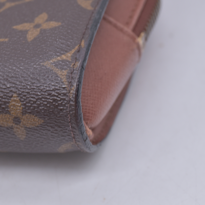 $1040 1998 LOUIS VUITTON Monogram Pochette Dragonne CONSIGNMENT 10021627 AR0948
