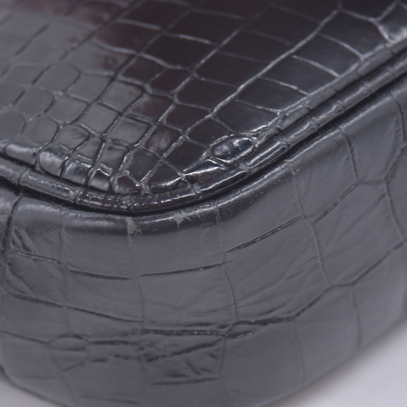 $1800 2019 Saint Laurent Calfskin Crocodile Embossed Monogram Mini Lou Camera Bag Black 10020872