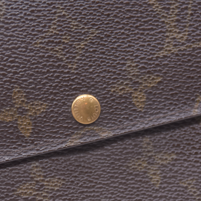 $720 2002 LOUIS VUITTON Monogram Sarah Wallet CONSIGNMENT 10021631 TH0012