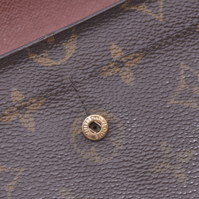 $720 2002 LOUIS VUITTON Monogram Sarah Wallet CONSIGNMENT 10021631 TH0012