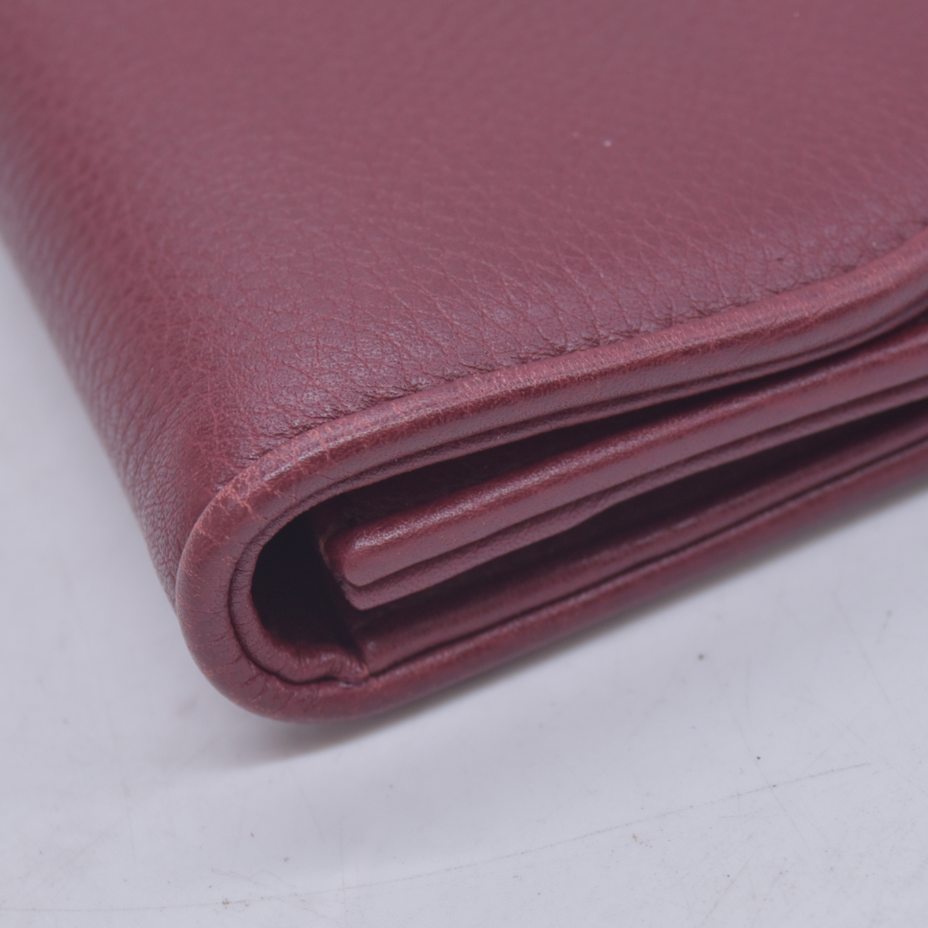 $1100 GUCCI Vintage 1973 Flap Clutch CONSIGNMENT 10021629