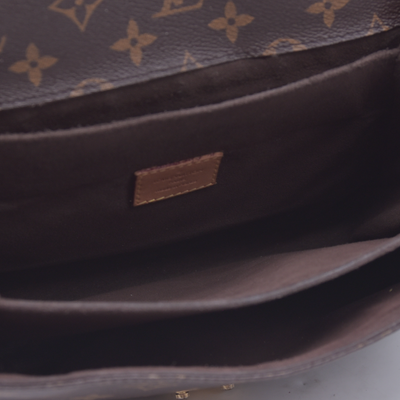 $2840 2019 Louis Vuitton Monogram Pochette Metis 10020869