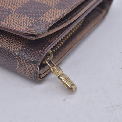 $550 1997 LOUIS VUITTON Damier Ebene Tresor Wallet CONSIGNMENT 10021624 CA0957