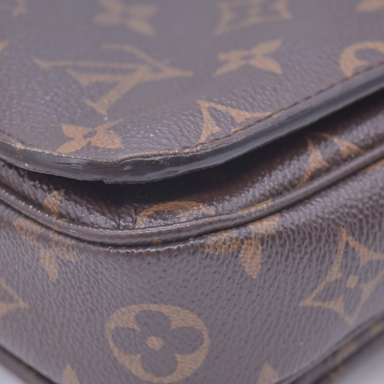 $2840 2019 Louis Vuitton Monogram Pochette Metis 10020869