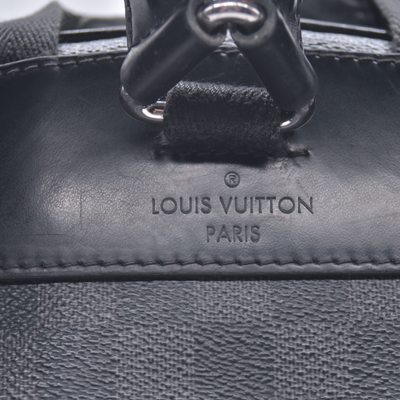 $2230 2017 Louis Vuitton Damier Graphite Josh DR2147 10020870