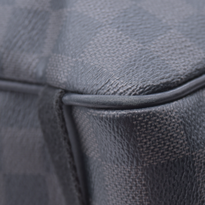 $2230 2017 Louis Vuitton Damier Graphite Josh DR2147 10020870