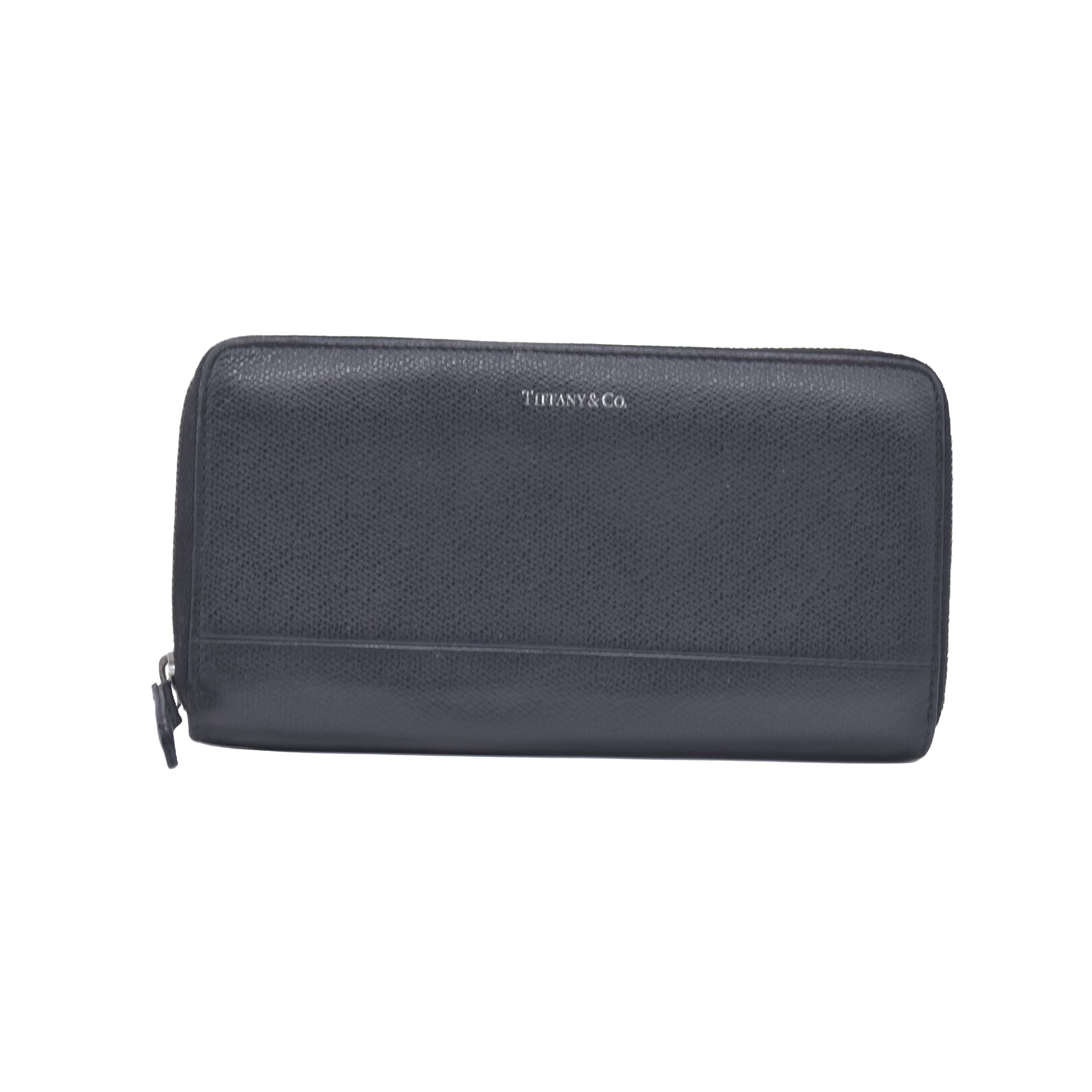 $600 Tiffany and co Large Zip Wallet in Black Leather CONSIGNMENT