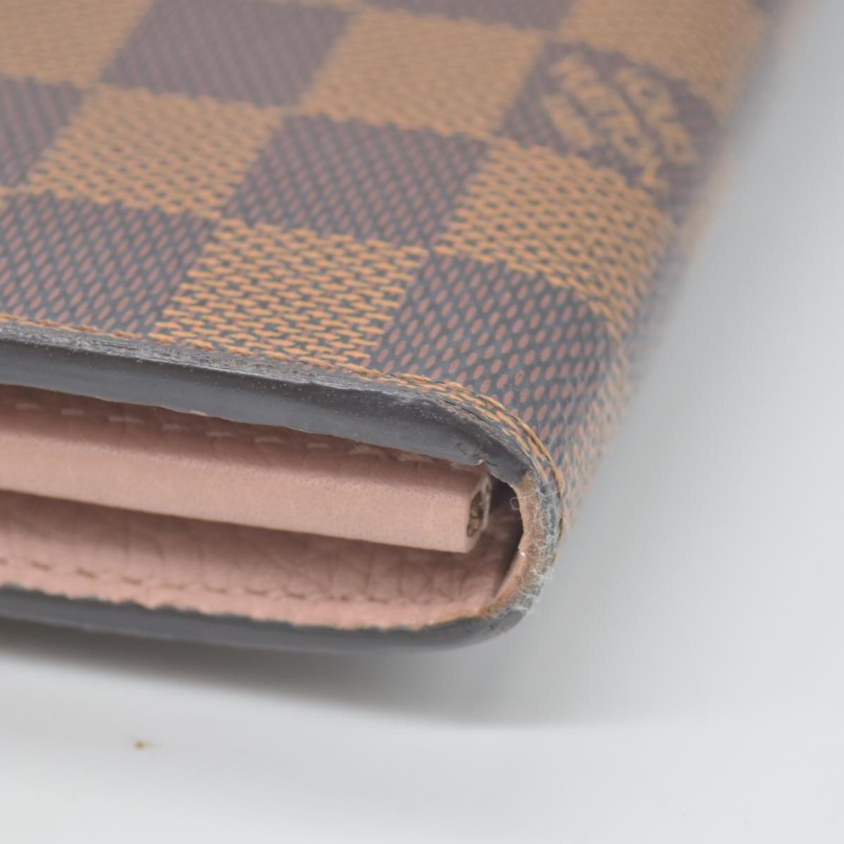 $1300 Louis Vuitton Damier Ebene Croisette Wallet on Chain