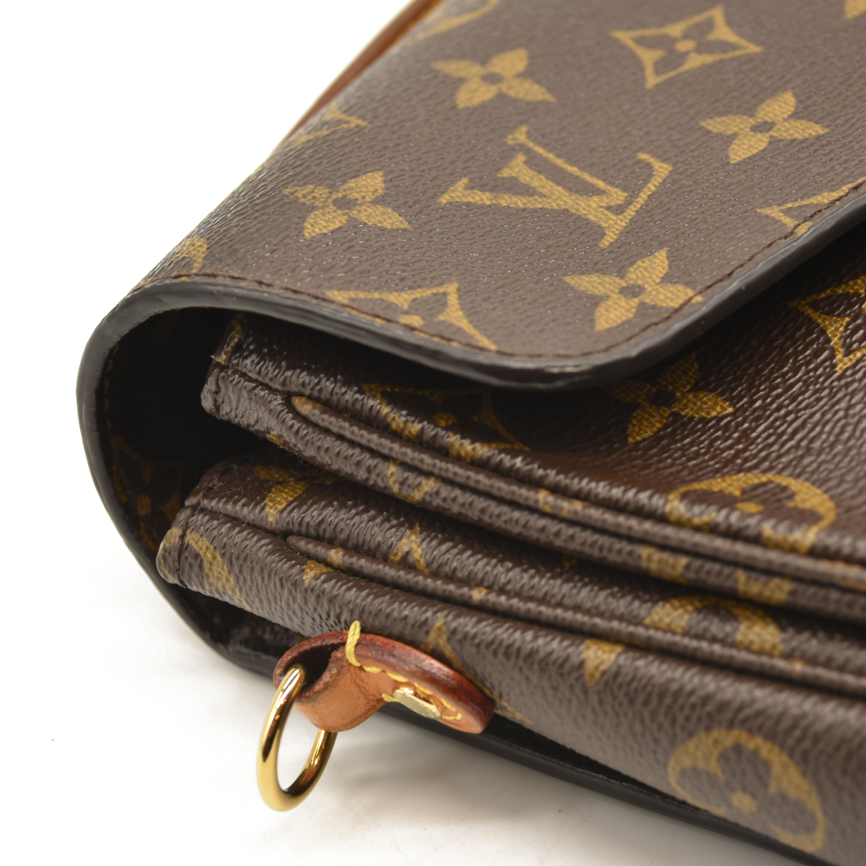 Louis Vuitton  Monogram Pochette Metis DR3106