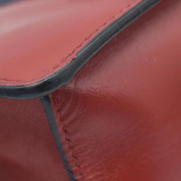 $1980 Gucci  Calfskin Mini Sylvie Chain Shoulder Bag Hibiscus Red