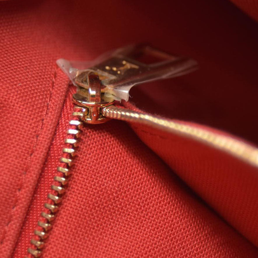 Louis Vuitton Reverse Monogram Giant Onthego MM