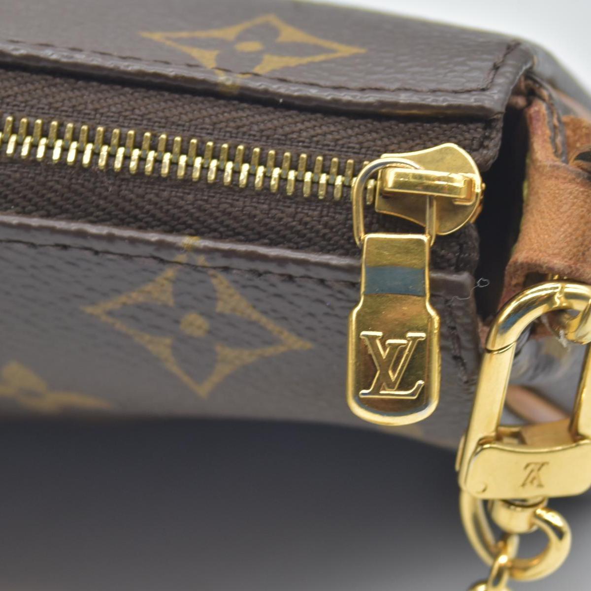 $1450 Louis Vuitton LV Monogram Eva Pochette AA1079 CONSIGNMENT