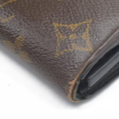 $1140 Louis Vuitton  Monogram Pallas Wallet Black