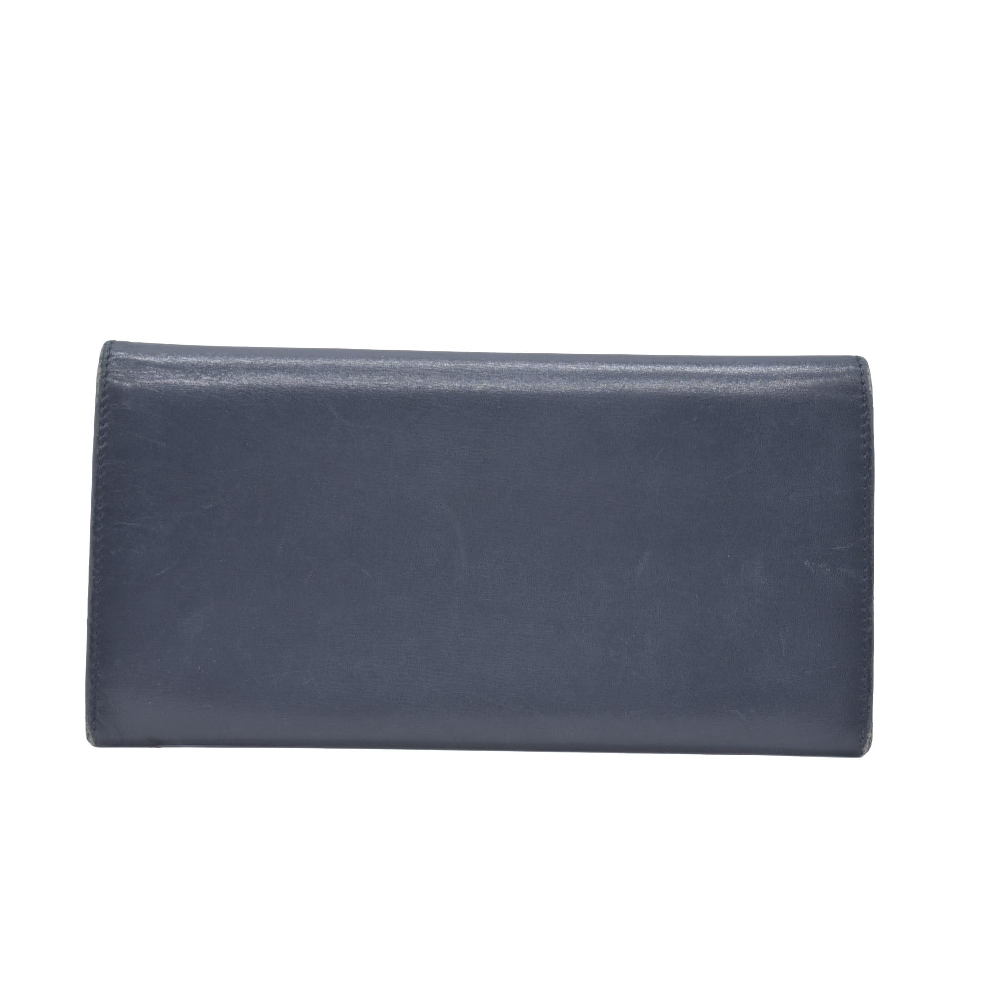 $795 Salvatore Ferragamo Gancini Continental Wallet Black CONSIGNMENT