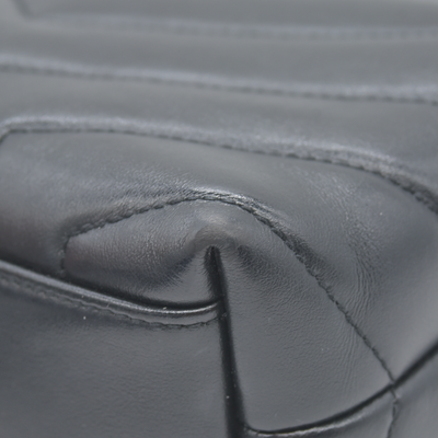 $1990 Saint Laurent Calfskin Y Quilted Monogram Monochrome Toy Loulou Crossbody Bag Black