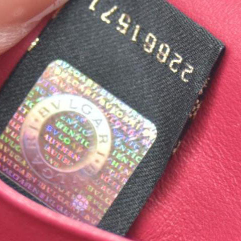 $790 BVLGARI Leather Bifold Long Wallet Pink Croc CONSIGNMENT