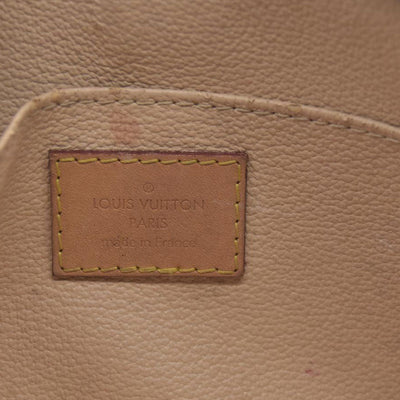 $715 LOUIS VUITTON Monogram Pochette Cosmetic MM Cosmetic Pouch