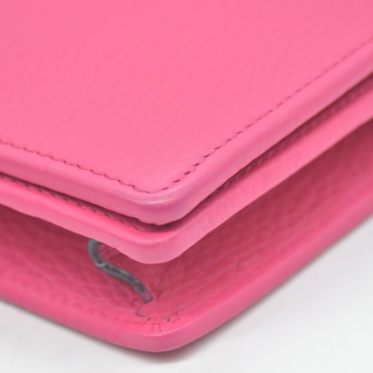 $1150 Gucci Dollar Calfskin Mini GG Marmont Chain Wallet Box Pink