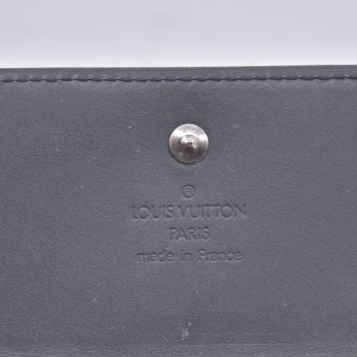 $605 2003 Louis Vuitton Metallic Matt Vernis Compact Wallet Grey TH0033 CONSIGNMENT 10020918