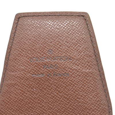 $295 Louis Vuitton Vintage Smoke Case Monogram CT0025 2005 CONSIGNMENT