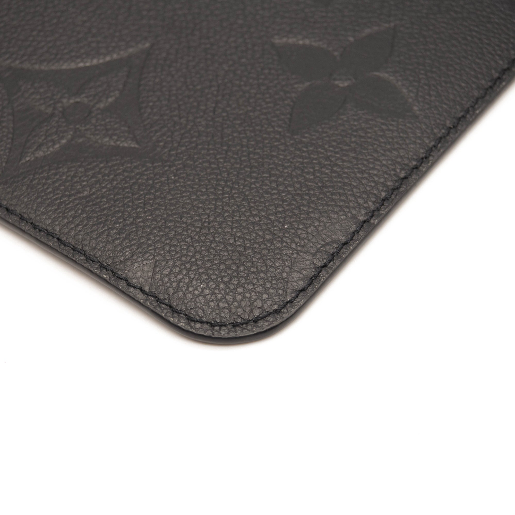 LOUIS VUITTON Empreinte Monogram Giant Neverfull MM Pochette Black Wristlet