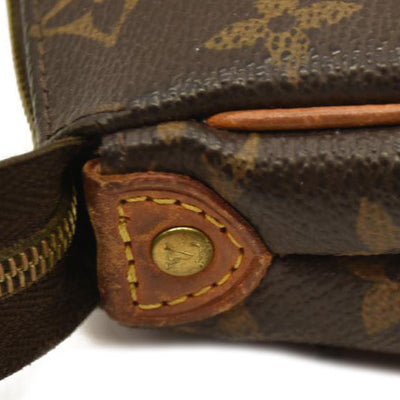 Louis Vuitton  Monogram Eva Clutch