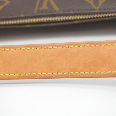 $2450 Louis Vuitton Monogram Bumbag RFID