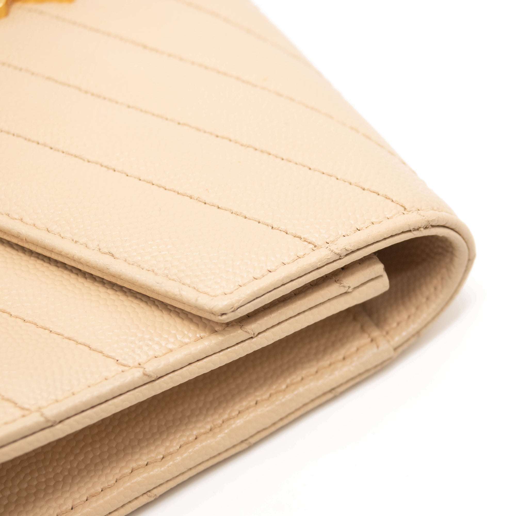 SAINT LAURENT Grain De Poudre Matelasse Chevron Monogram Envelope Chain Wallet Beige
