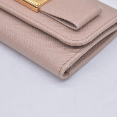 $595 Prada Saffiano Lux Leather Compact Wallet Beige CONSIGNMENT